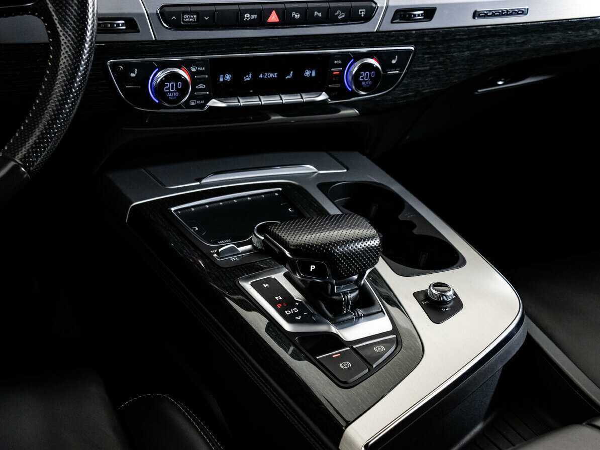 Купить Audi Q7 с пробегом. Фото: #9