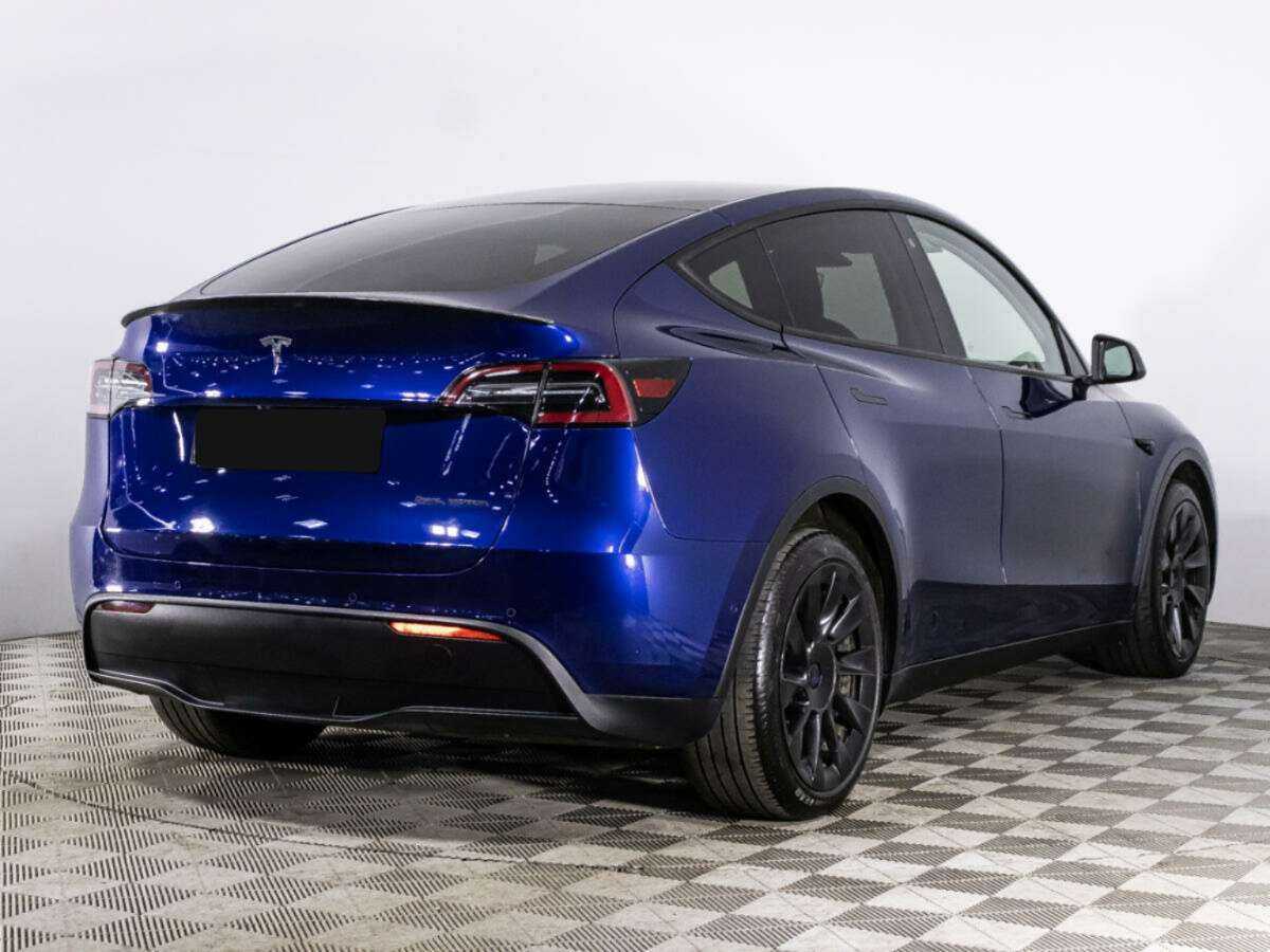 Купить Tesla Model Y с пробегом. Фото: #3