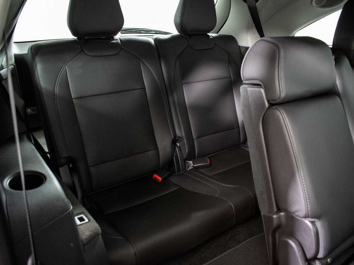 Купить Acura MDX с пробегом. Фото: #10