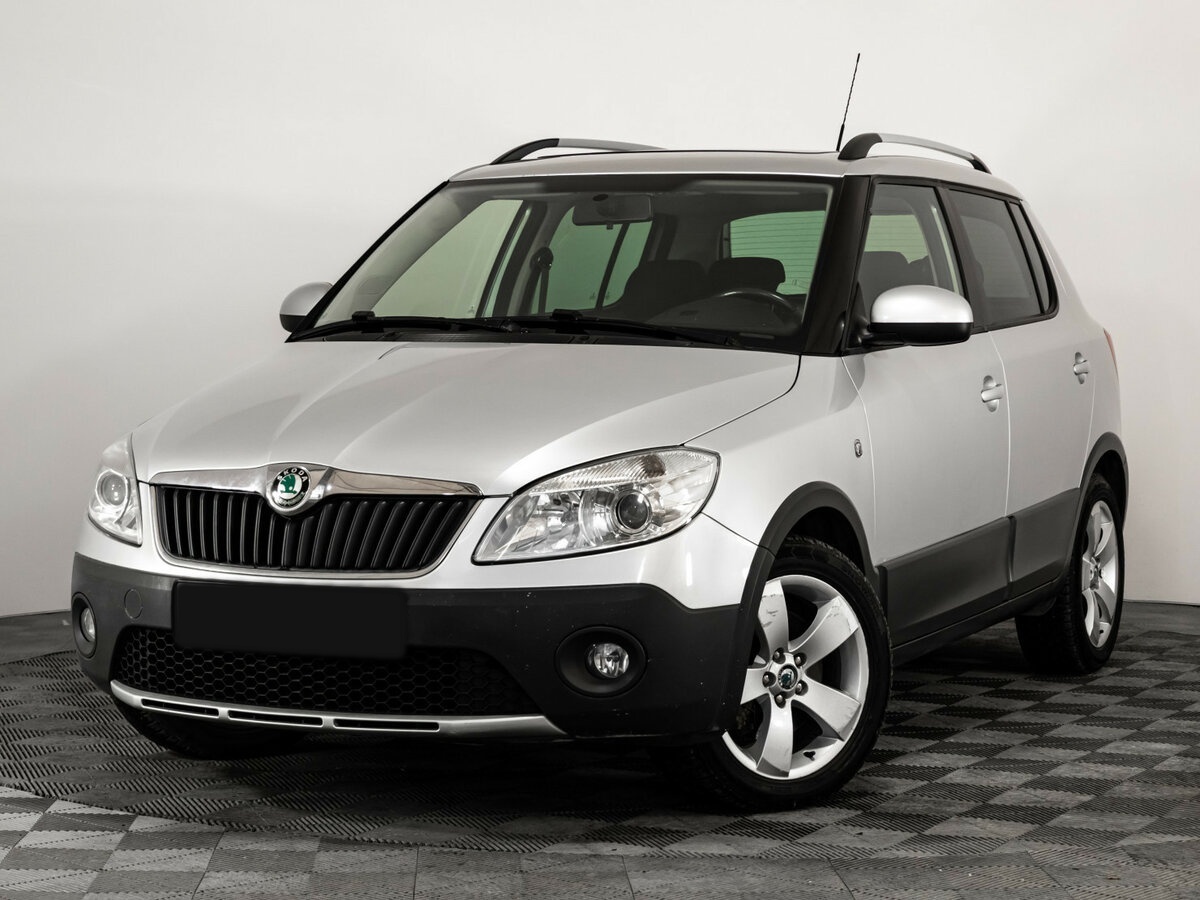 Купить Skoda Fabia с пробегом. Фото: #0