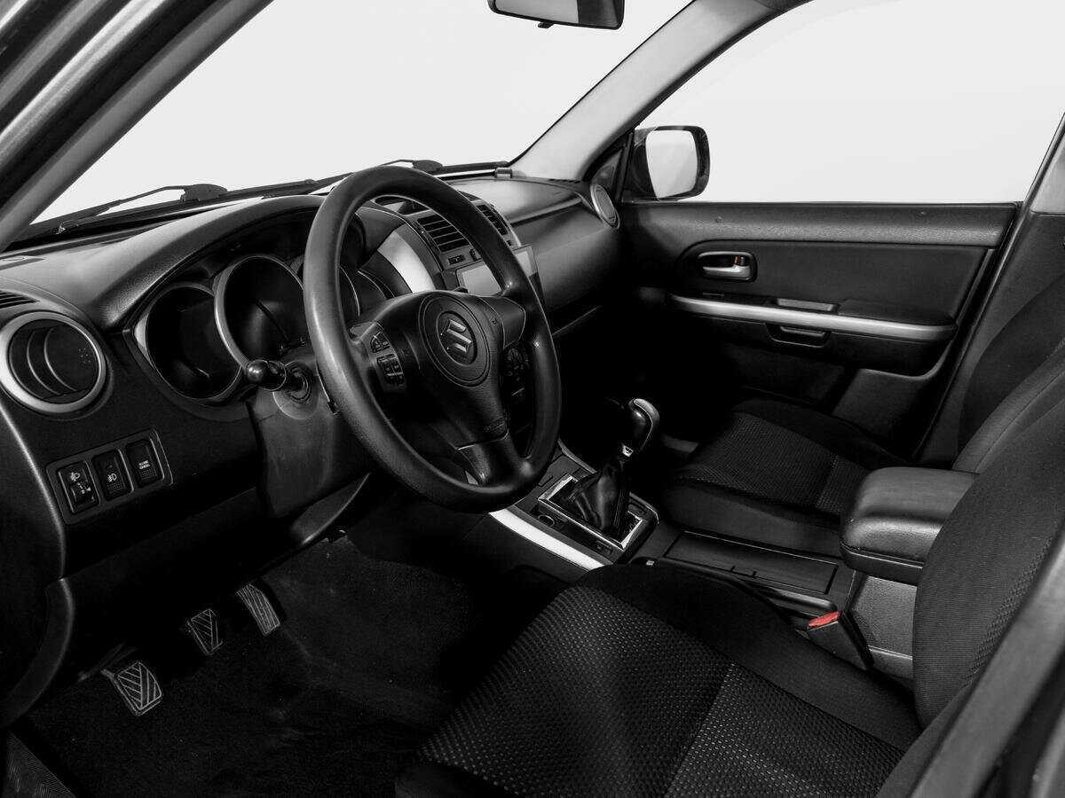 Купить Suzuki Grand Vitara с пробегом. Фото: #13
