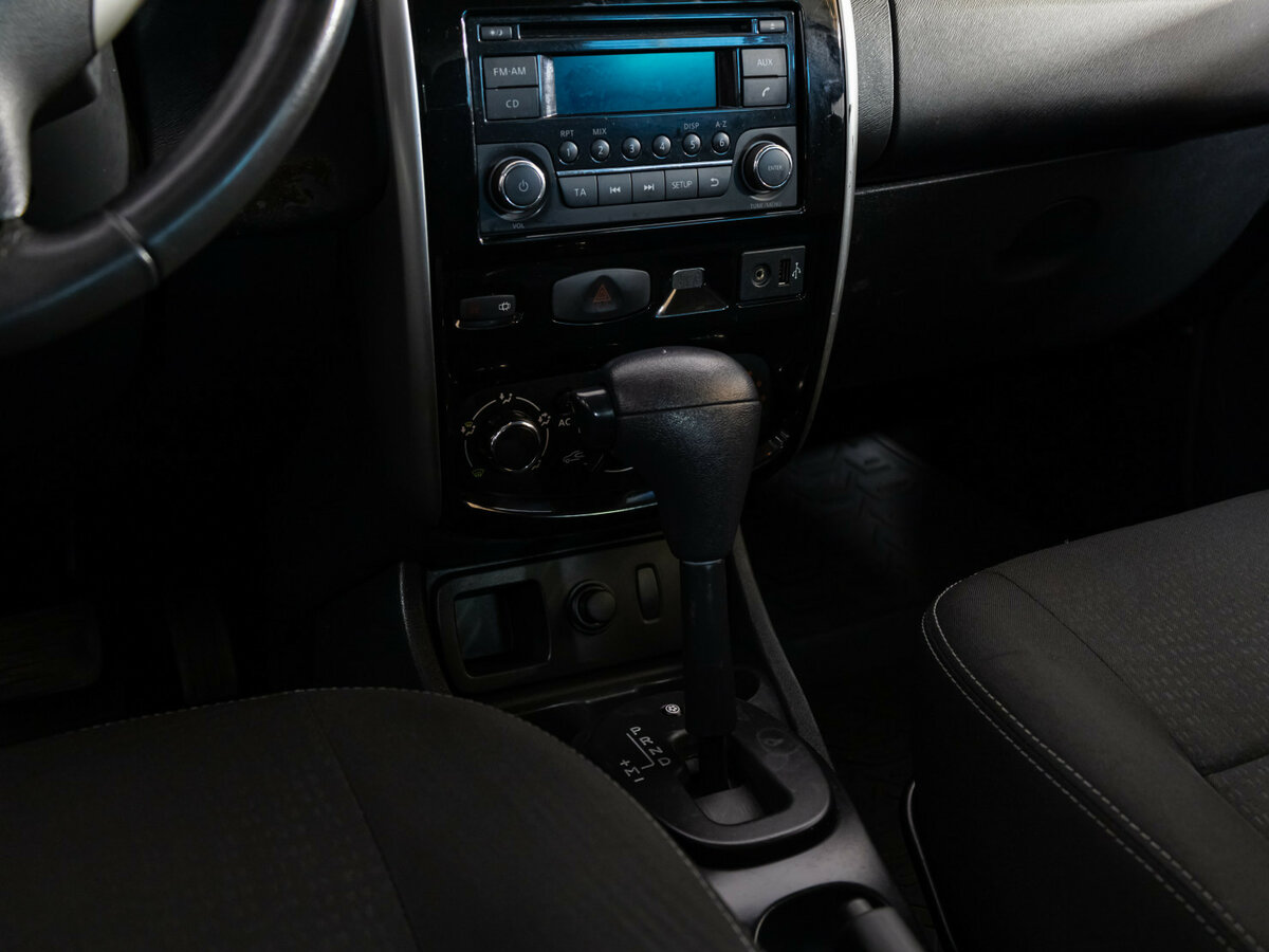 Купить Nissan Terrano с пробегом. Фото: #8