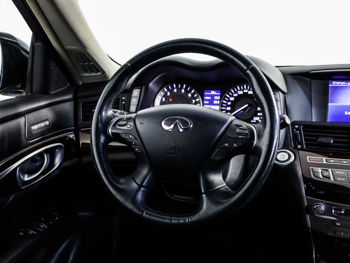 Купить Infiniti M с пробегом. Фото: #9