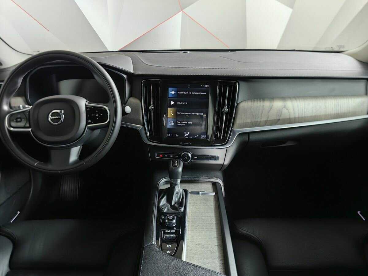 Купить Volvo S90 с пробегом. Фото: #10