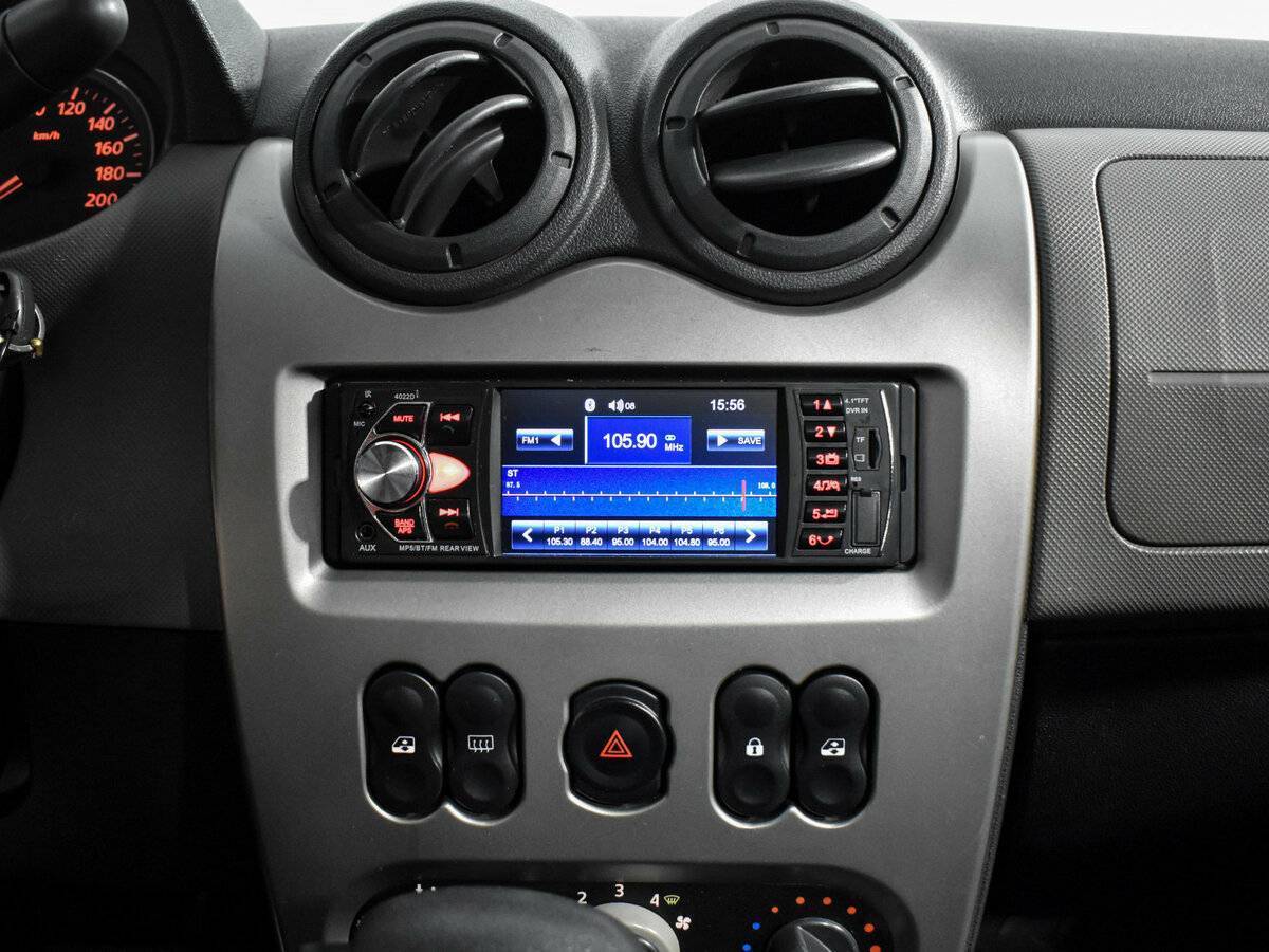 Купить Renault Logan с пробегом. Фото: #13