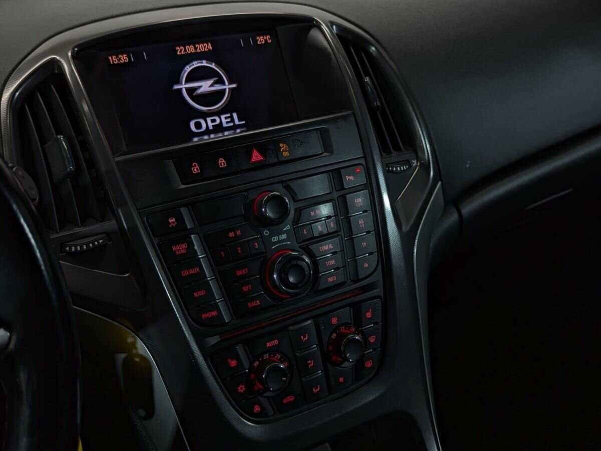 Купить Opel Astra с пробегом. Фото: #13