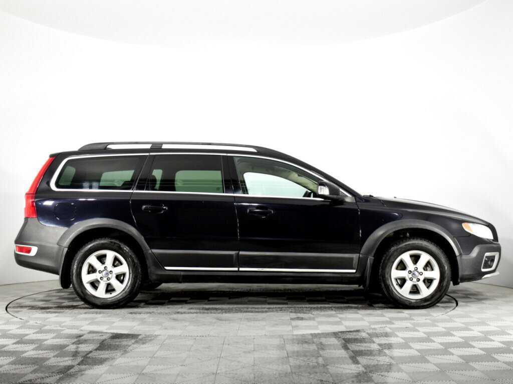 Купить Volvo XC70 с пробегом. Фото: #3