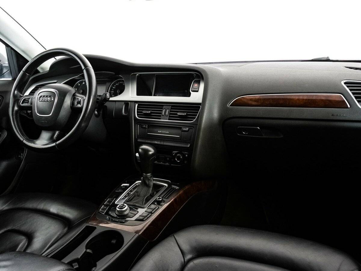 Купить Audi A4 с пробегом. Фото: #8