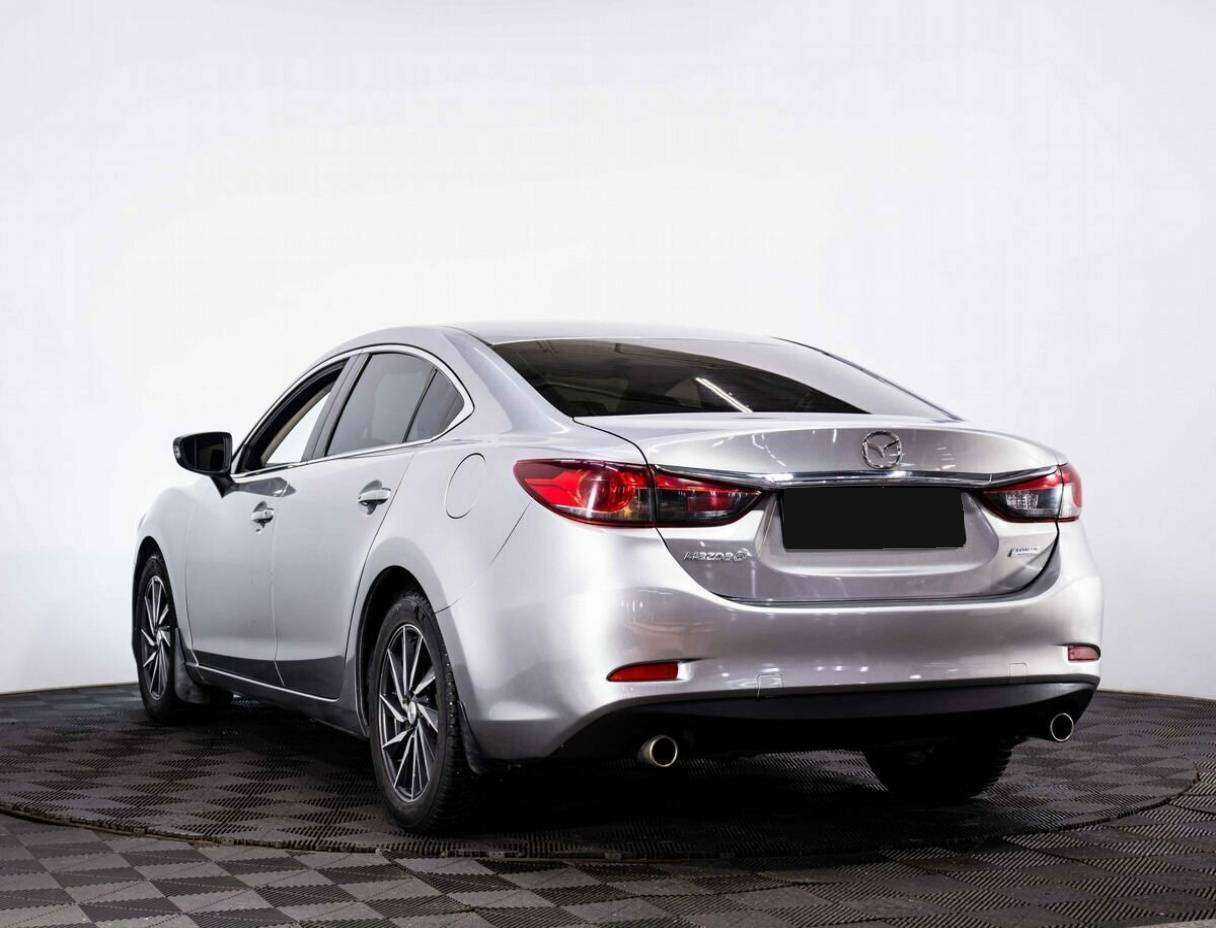 Купить Mazda 6 с пробегом. Фото: #3