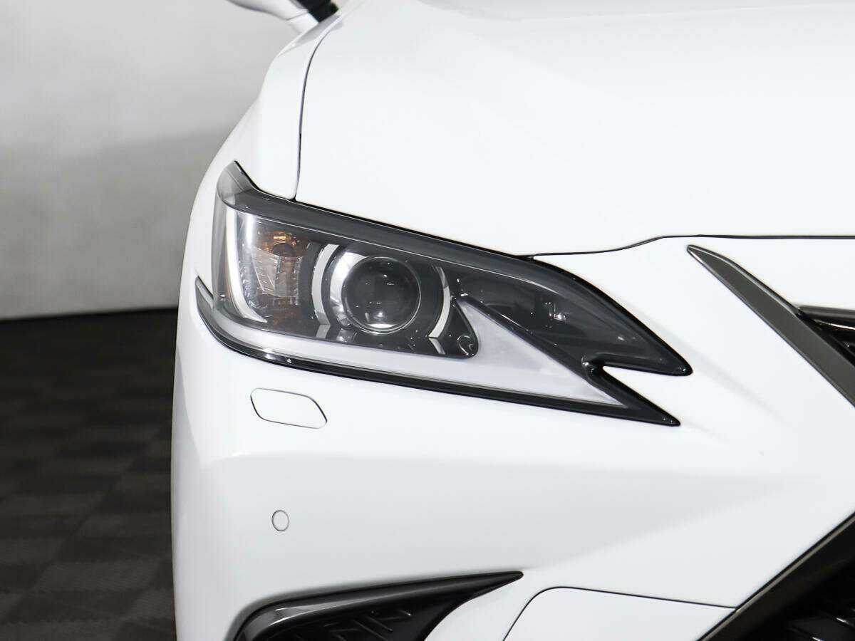 Купить Lexus ES с пробегом. Фото: #26