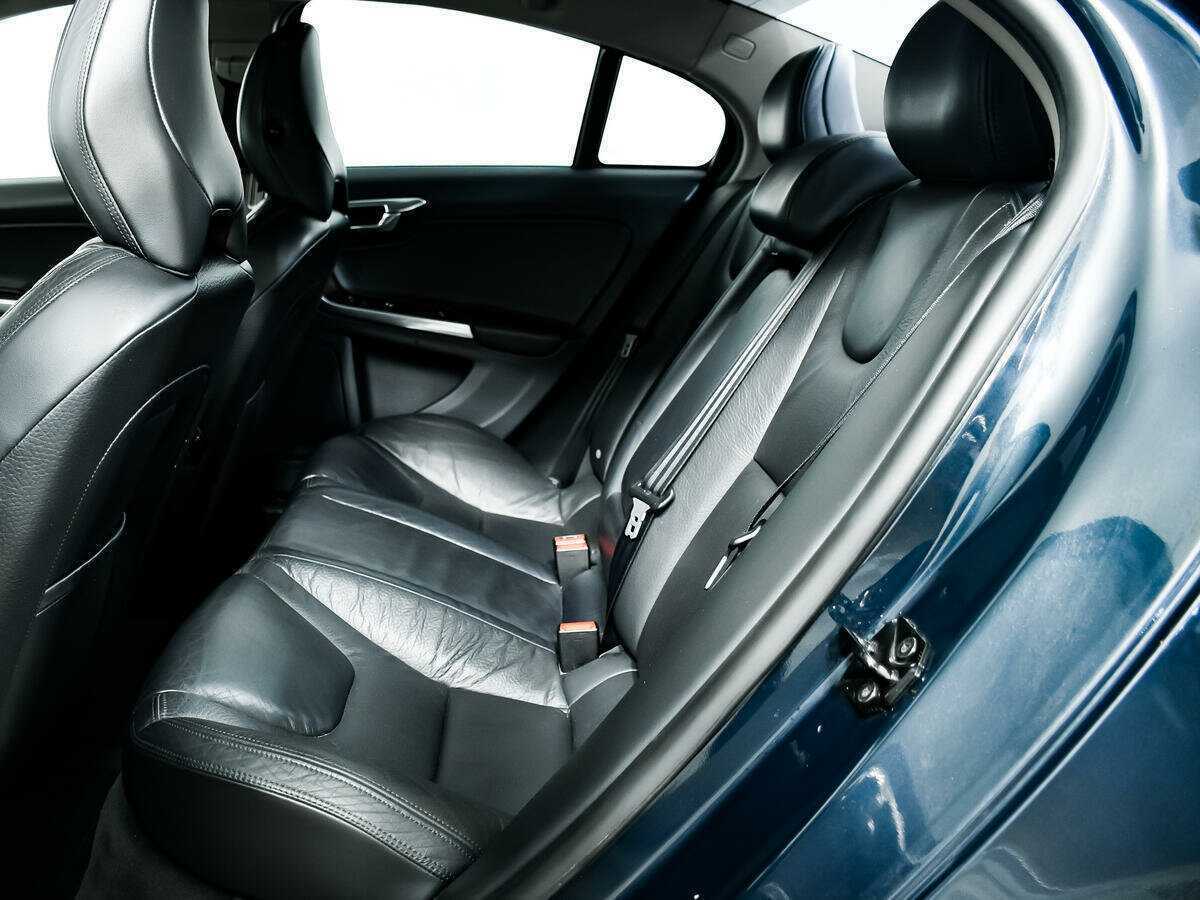 Купить Volvo S60 с пробегом. Фото: #10