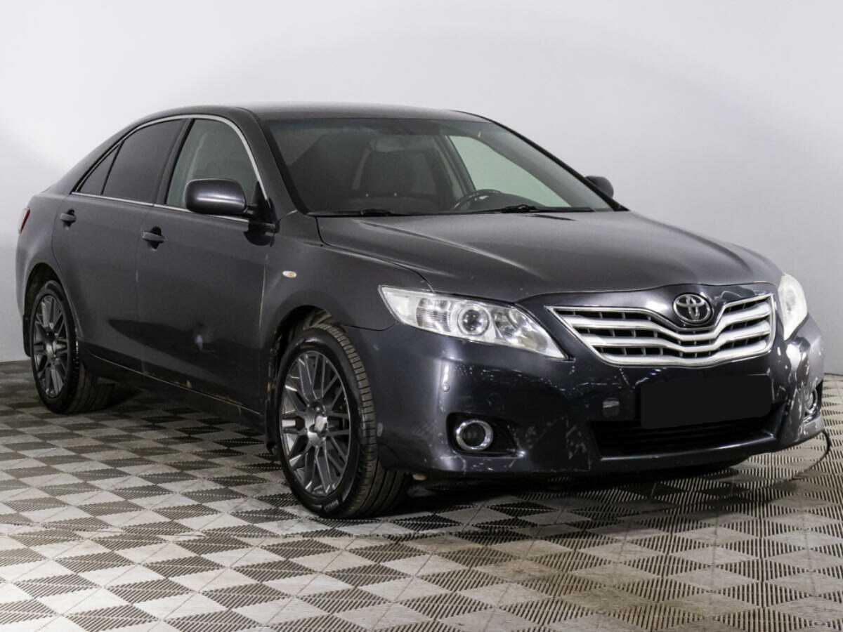 Купить Toyota Camry с пробегом. Фото: #2