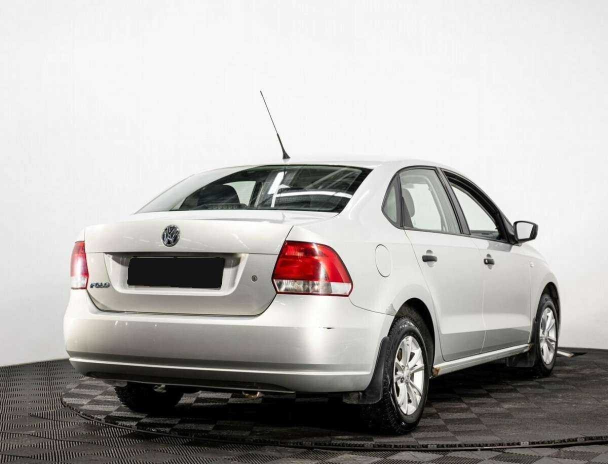 Купить Volkswagen Polo с пробегом. Фото: #5