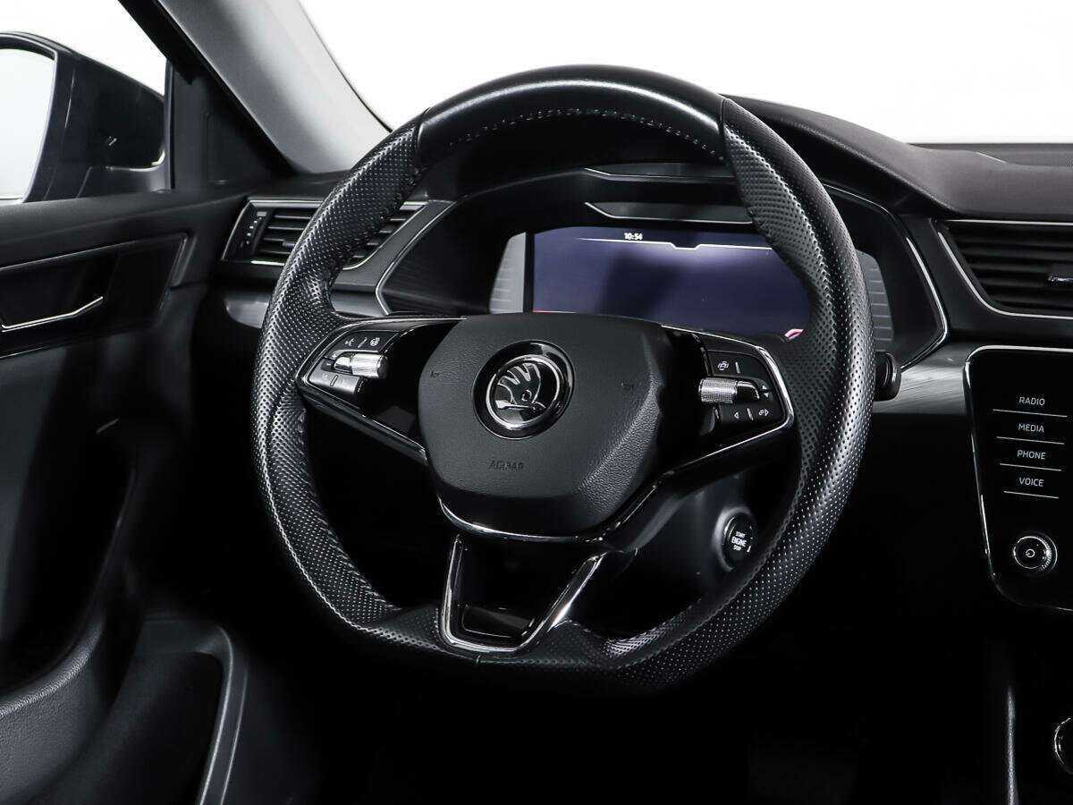 Купить Skoda Superb с пробегом. Фото: #15