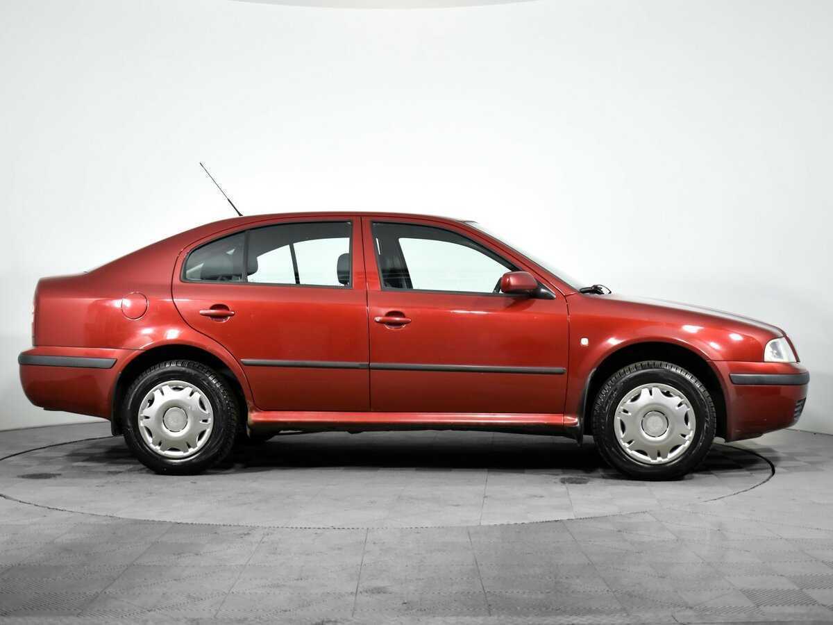 Купить Skoda Octavia с пробегом. Фото: #3