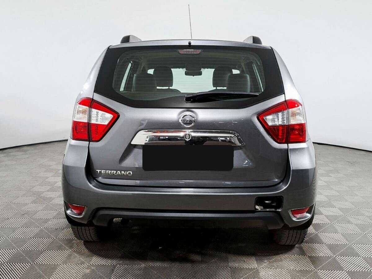 Купить Nissan Terrano с пробегом. Фото: #4