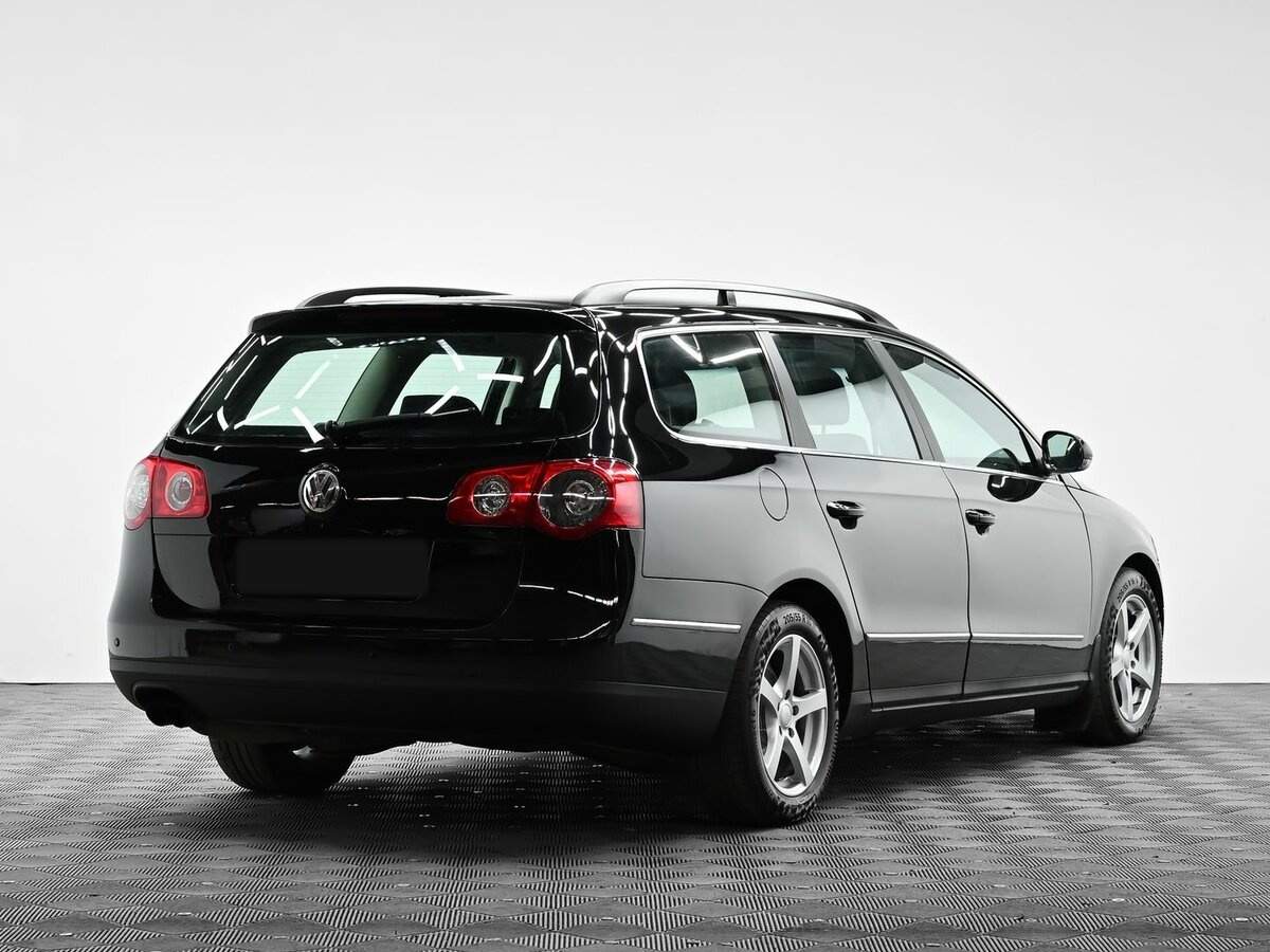 Купить Volkswagen Passat с пробегом. Фото: #3