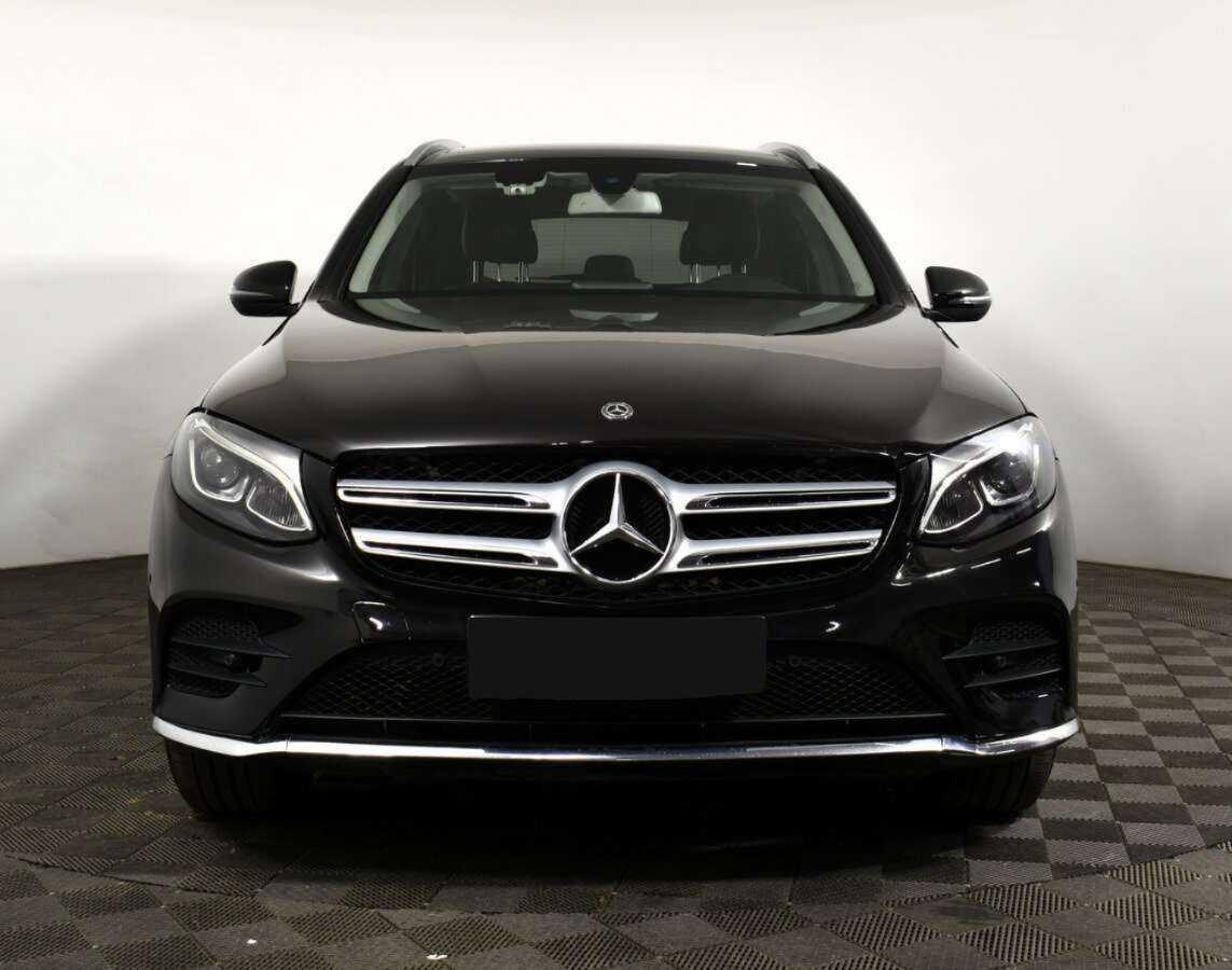 Купить Mercedes-Benz GLC с пробегом. Фото: #1
