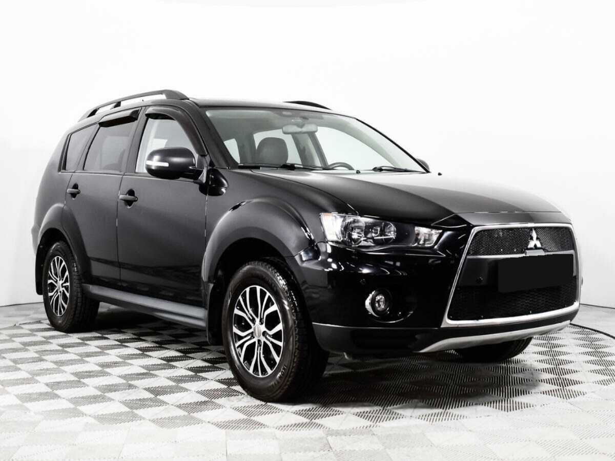 Купить Mitsubishi Outlander с пробегом. Фото: #2