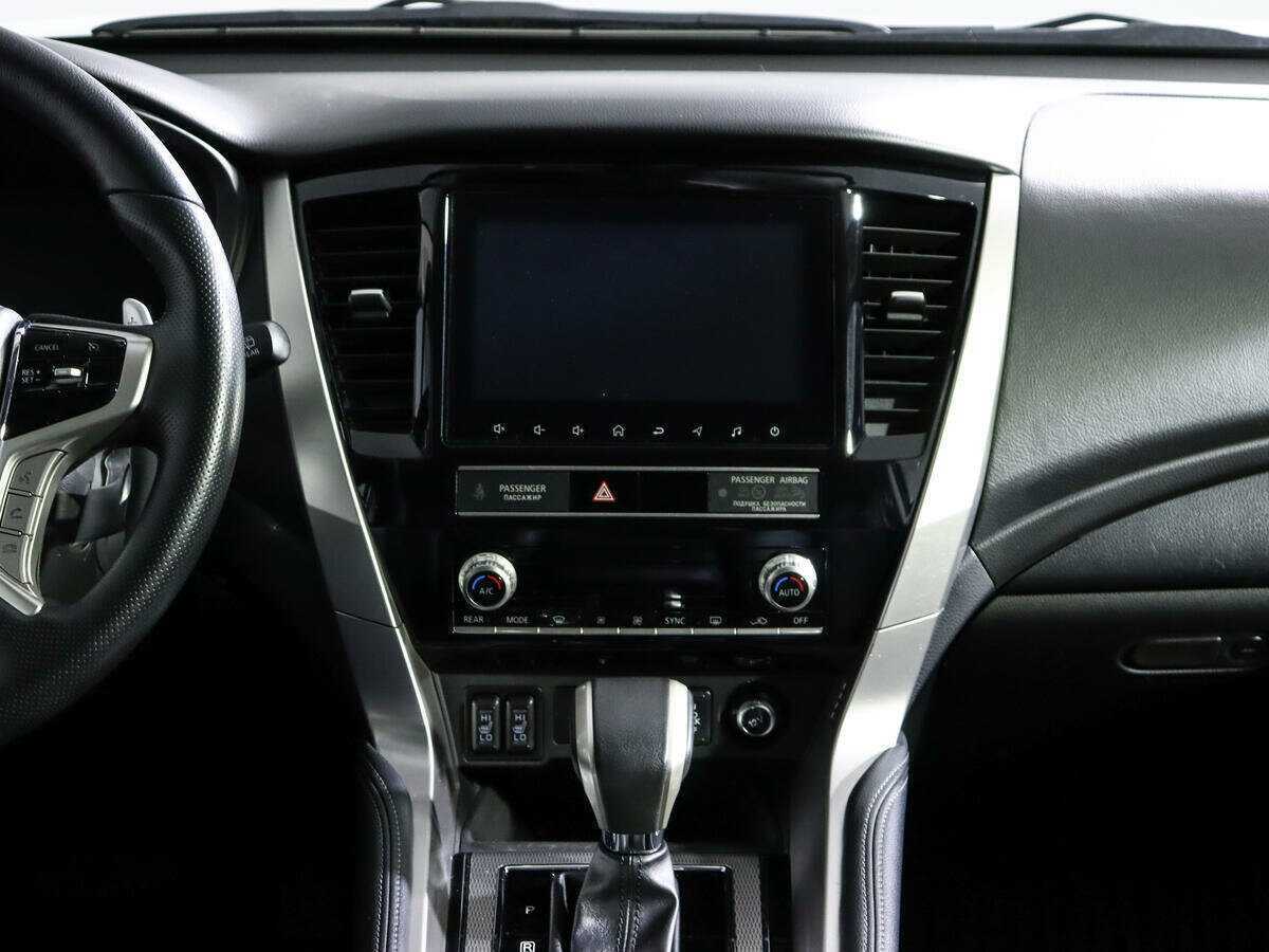 Купить Mitsubishi Pajero Sport с пробегом. Фото: #10