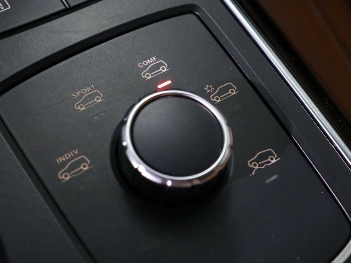 Купить Mercedes-Benz GLE с пробегом. Фото: #16