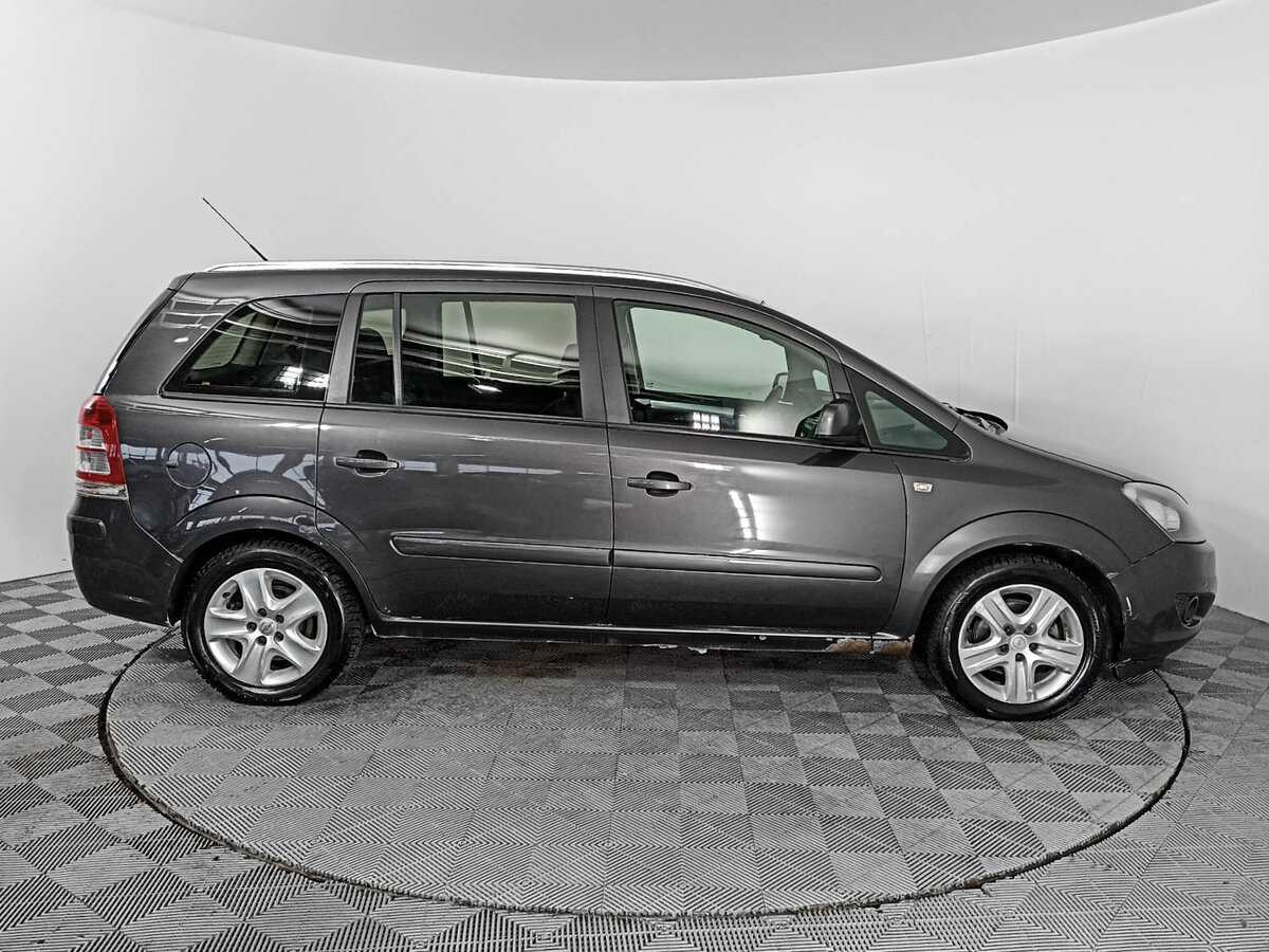Купить Opel Zafira с пробегом. Фото: #3