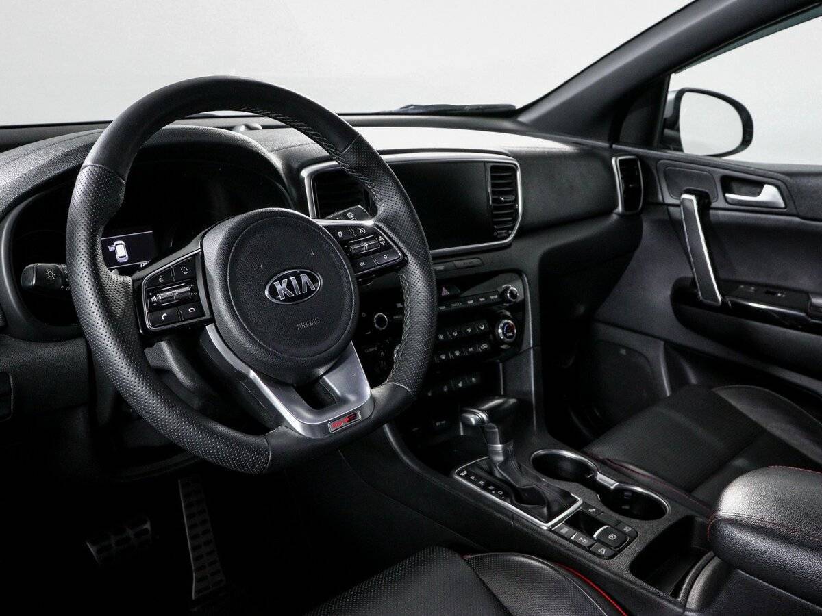 Купить Kia Sportage с пробегом. Фото: #10