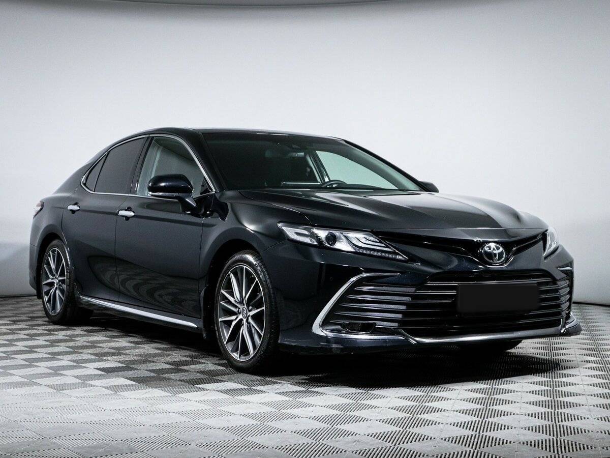 Купить Toyota Camry с пробегом. Фото: #2