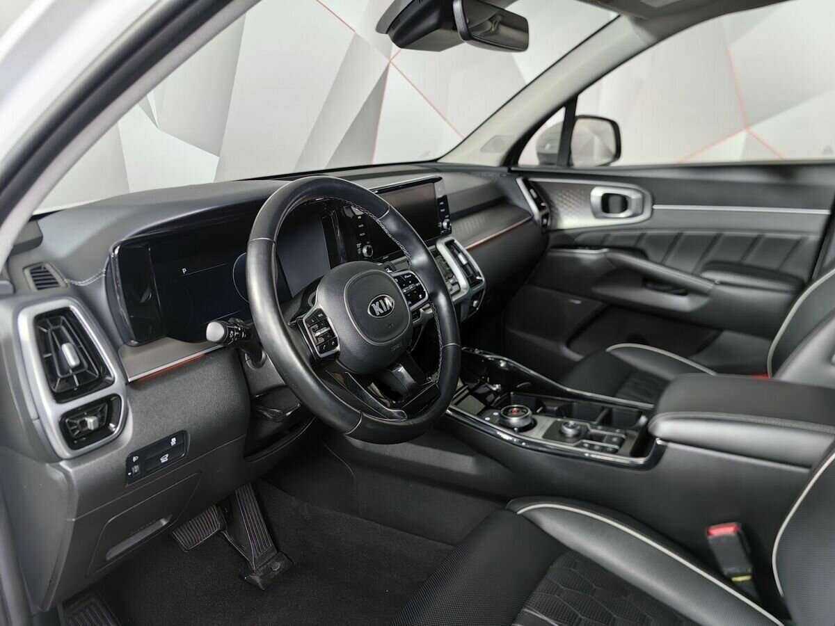 Купить Kia Sorento с пробегом. Фото: #13