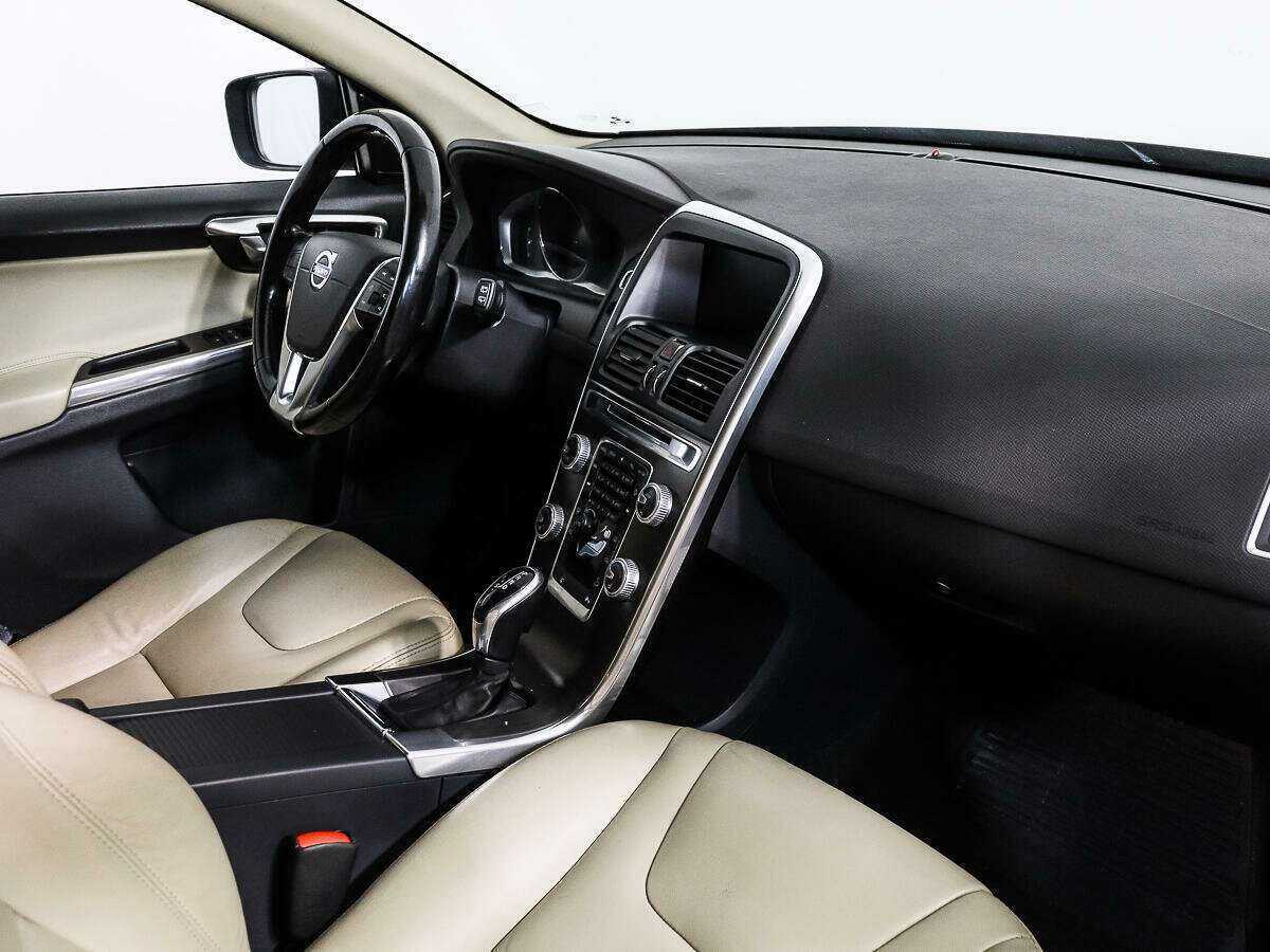 Купить Volvo XC60 с пробегом. Фото: #12
