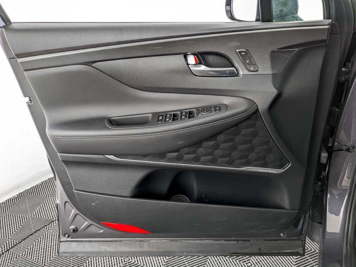 Купить Hyundai Santa Fe с пробегом. Фото: #13