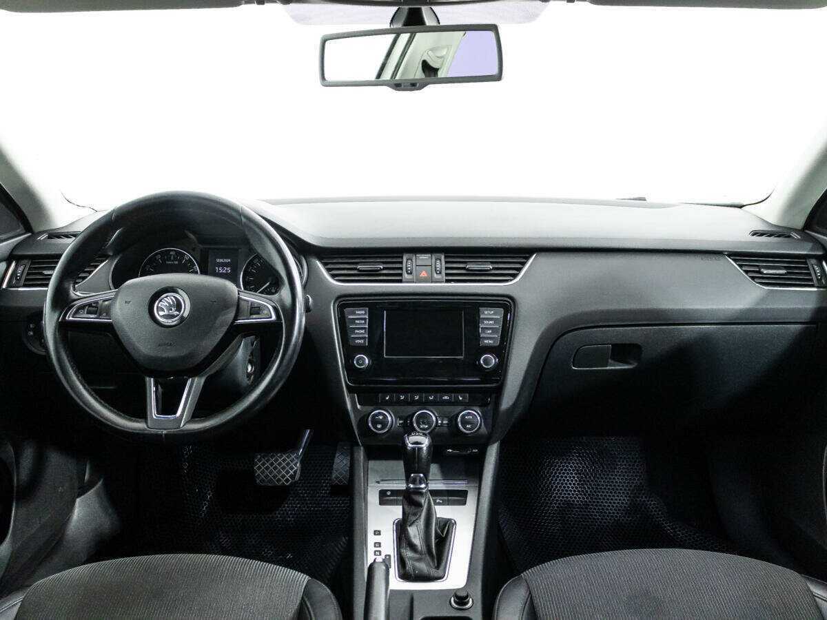 Купить Skoda Octavia с пробегом. Фото: #12