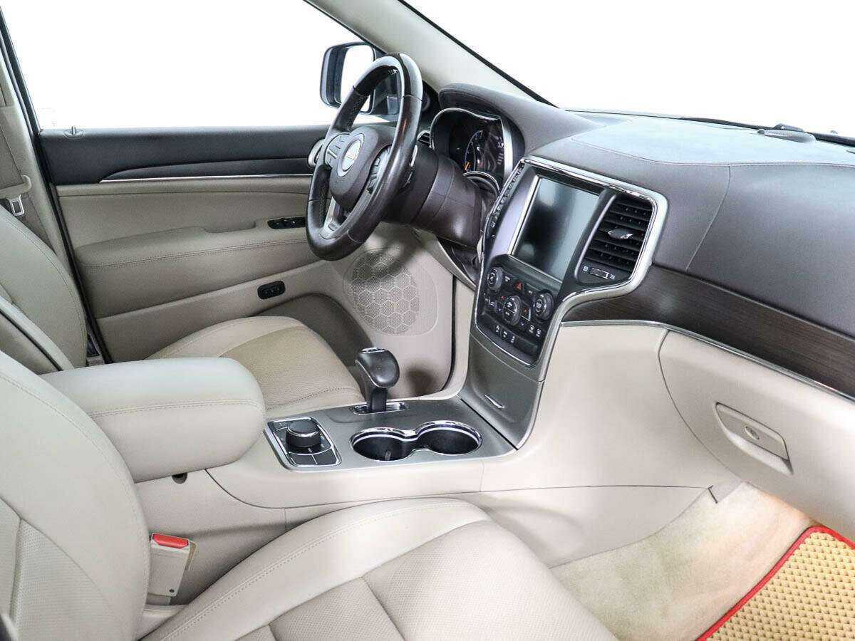 Купить Jeep Grand Cherokee с пробегом. Фото: #5