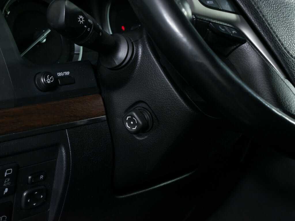 Купить Toyota Land Cruiser с пробегом. Фото: #13