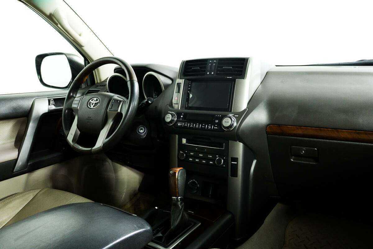 Купить Toyota Land Cruiser Prado с пробегом. Фото: #8