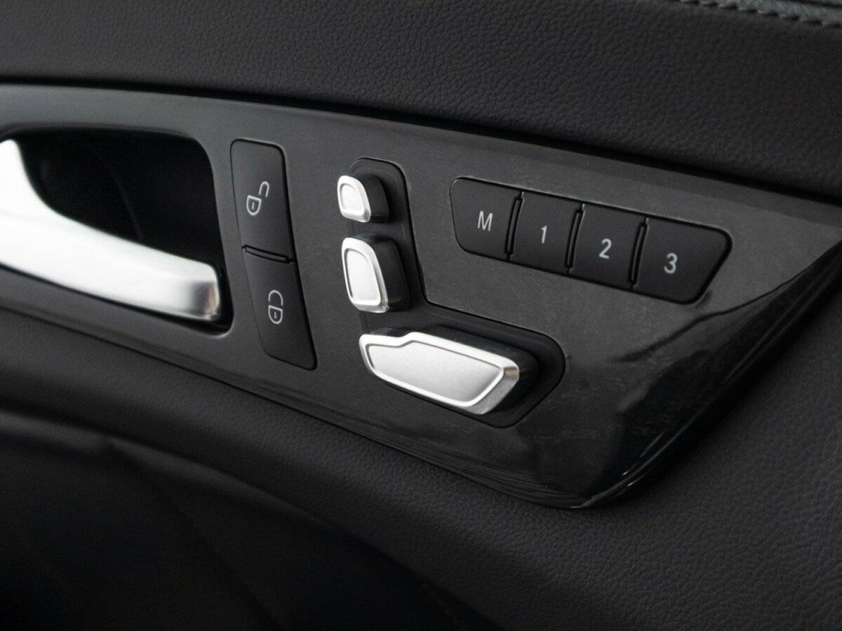 Купить Mercedes-Benz CLS с пробегом. Фото: #19