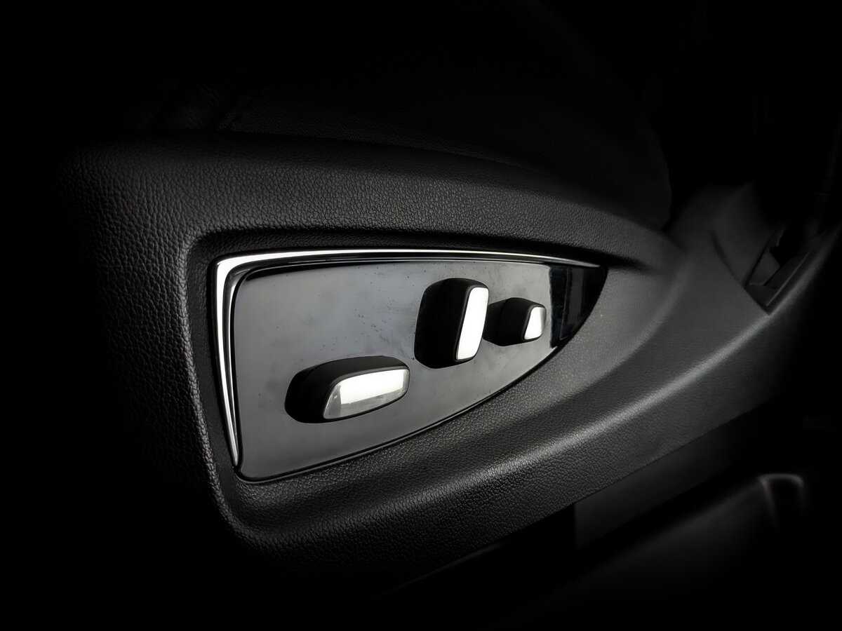 Купить Cadillac Escalade с пробегом. Фото: #16