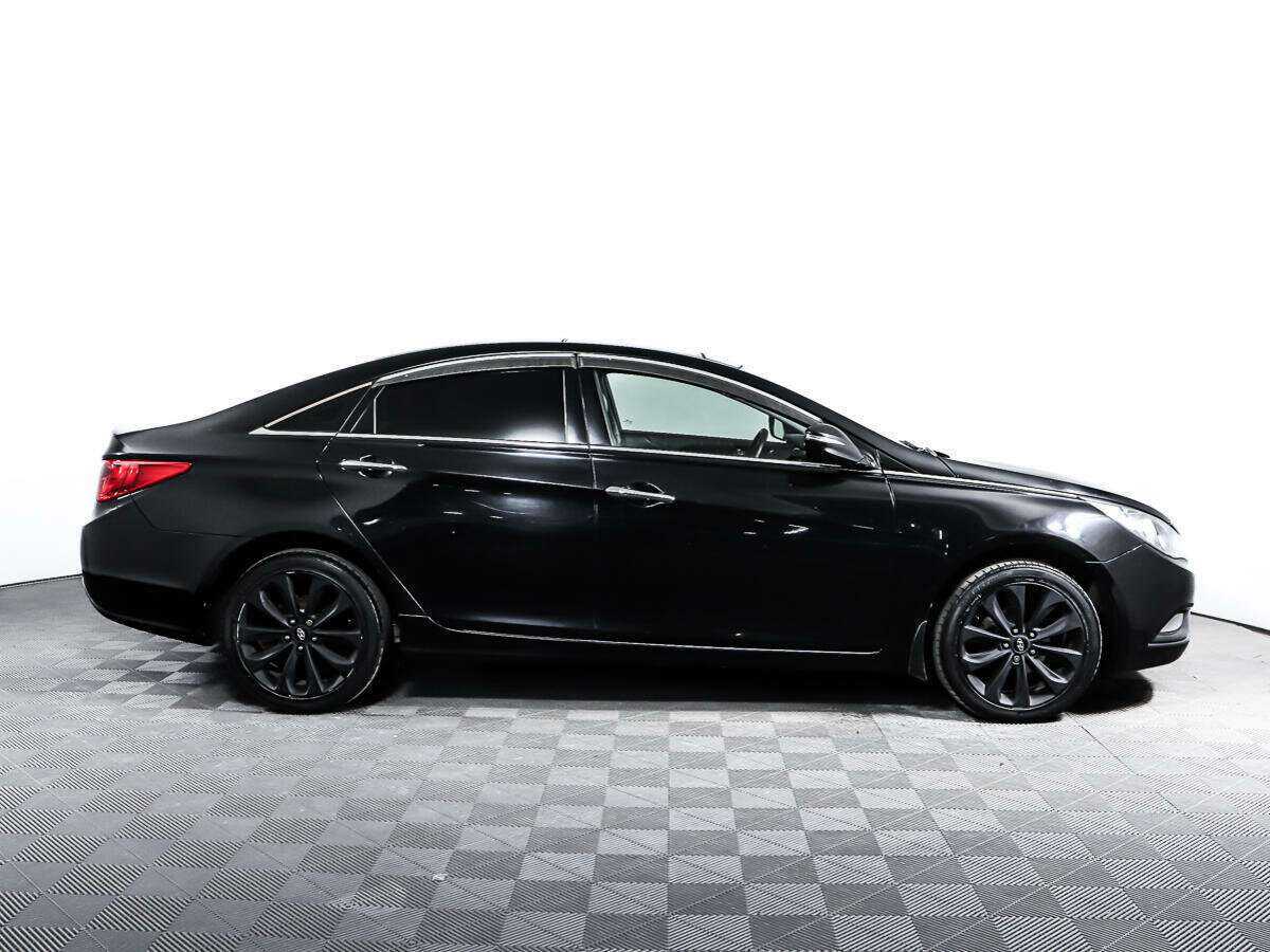 Купить Hyundai Sonata с пробегом. Фото: #3