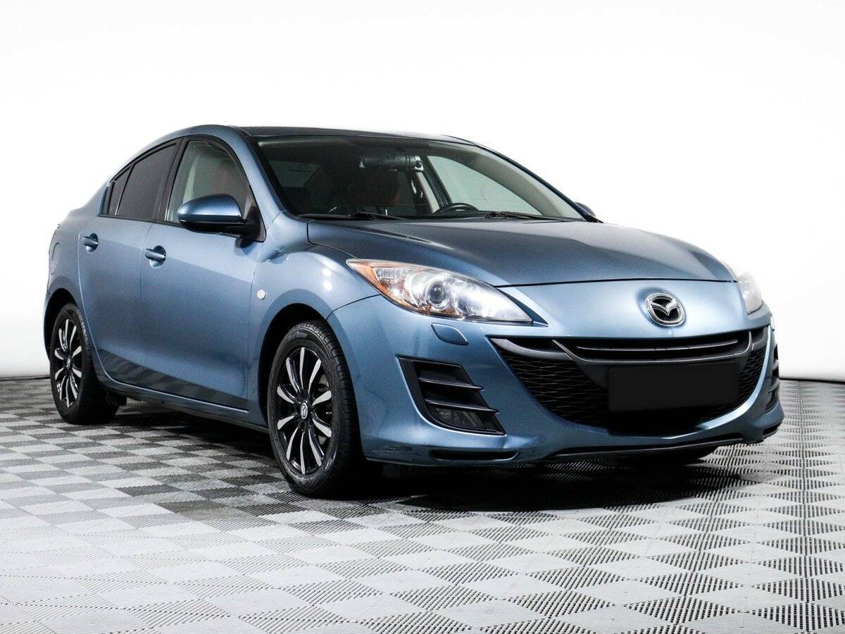 Купить Mazda 3 с пробегом. Фото: #2
