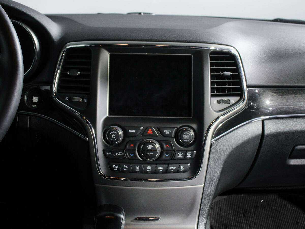 Купить Jeep Grand Cherokee с пробегом. Фото: #12