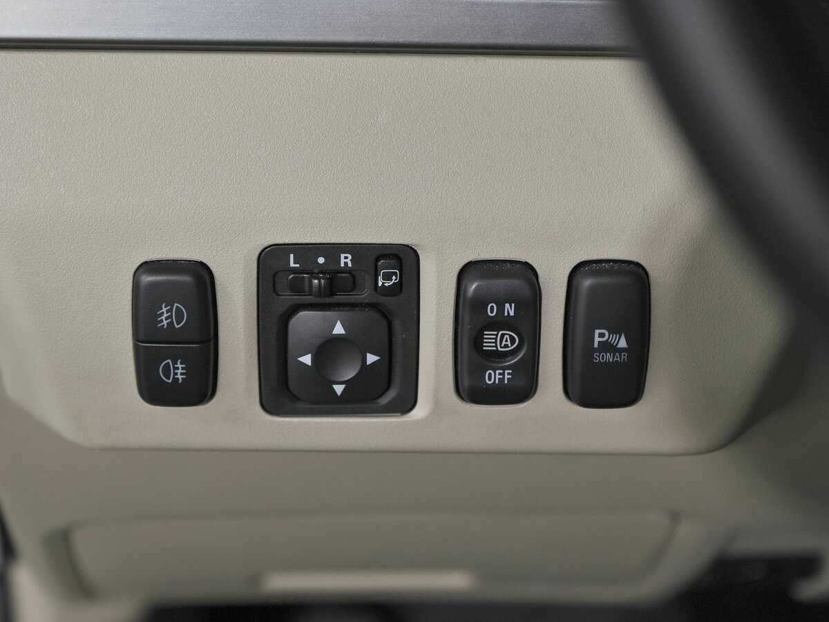 Купить Mitsubishi Pajero с пробегом. Фото: #13