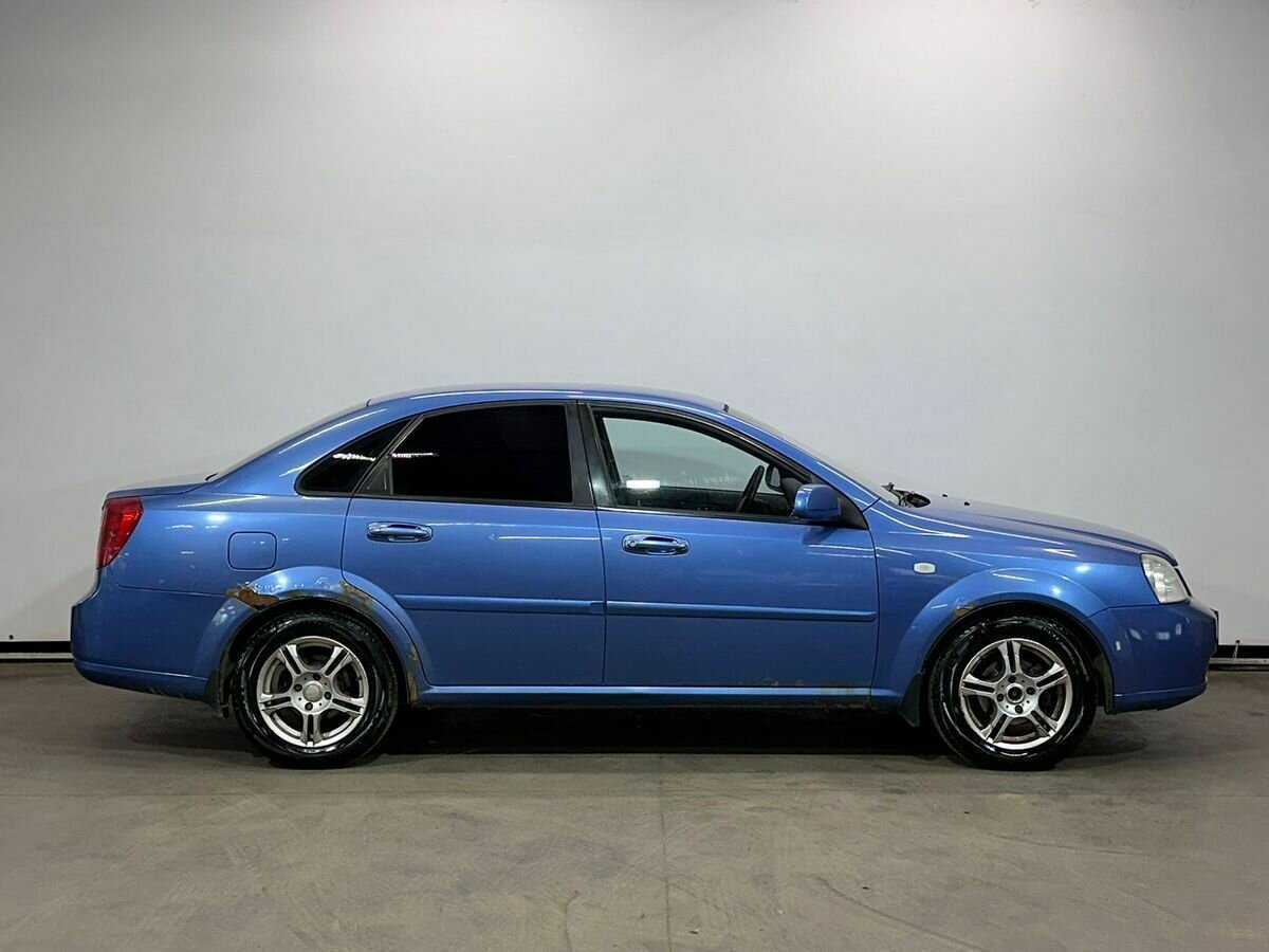 Купить Chevrolet Lacetti с пробегом. Фото: #3