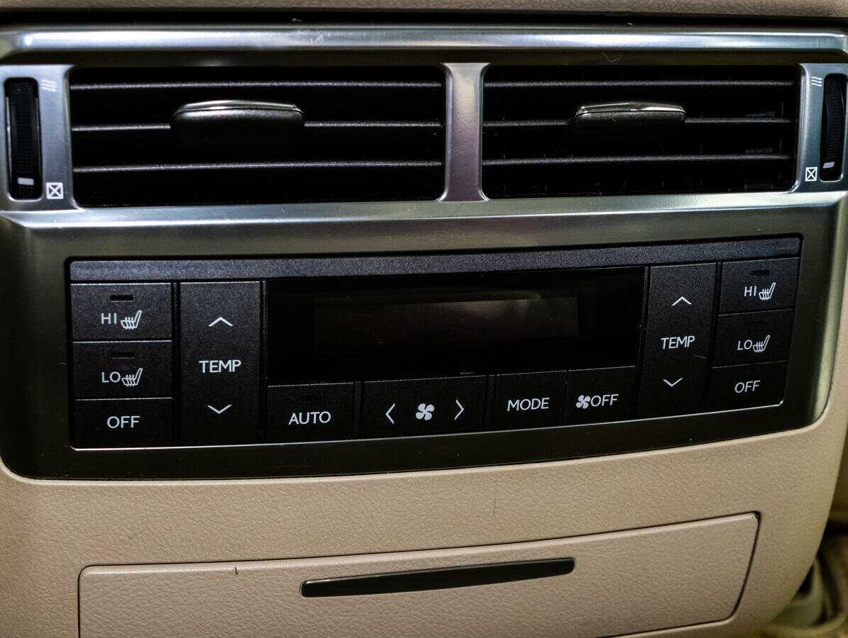 Купить Lexus LX с пробегом. Фото: #19