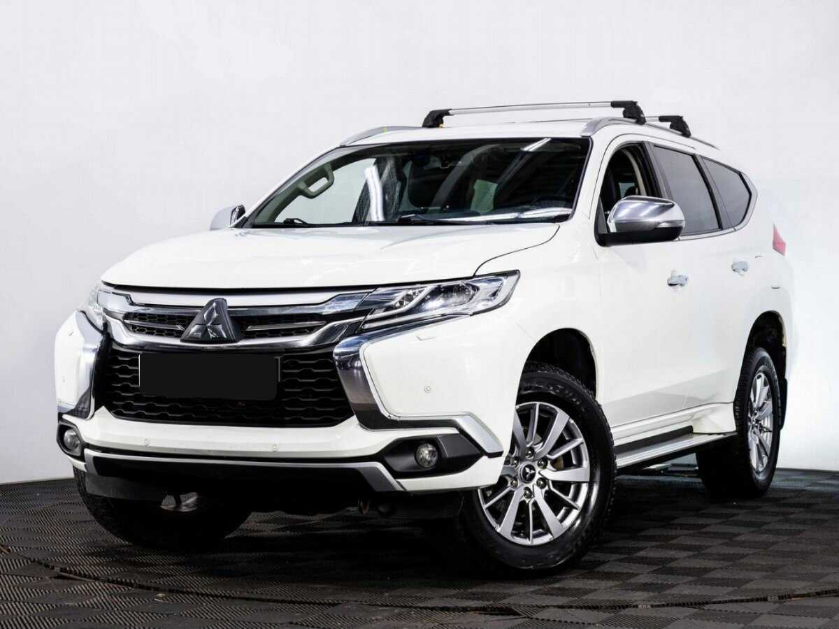 Купить Mitsubishi Pajero Sport с пробегом. Фото: #0
