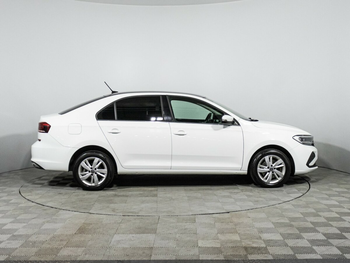 Купить Volkswagen Polo с пробегом. Фото: #3