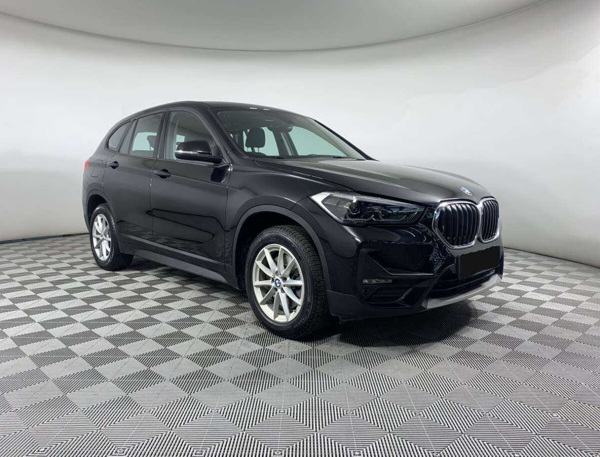 Купить BMW X1 с пробегом. Фото: #2