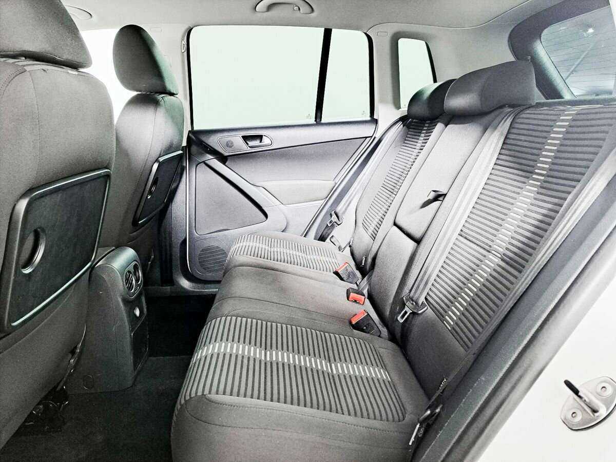 Купить Volkswagen Tiguan с пробегом. Фото: #9
