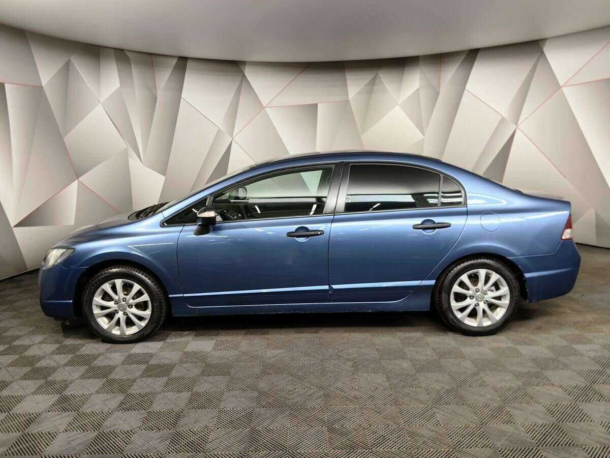 Купить Honda Civic с пробегом. Фото: #4