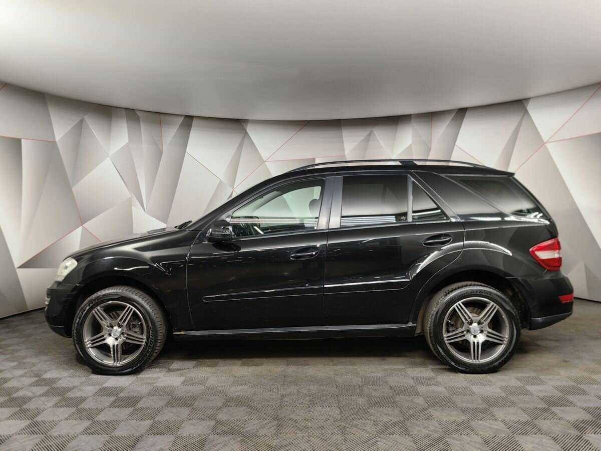 Купить Mercedes-Benz M-Класс с пробегом. Фото: #4