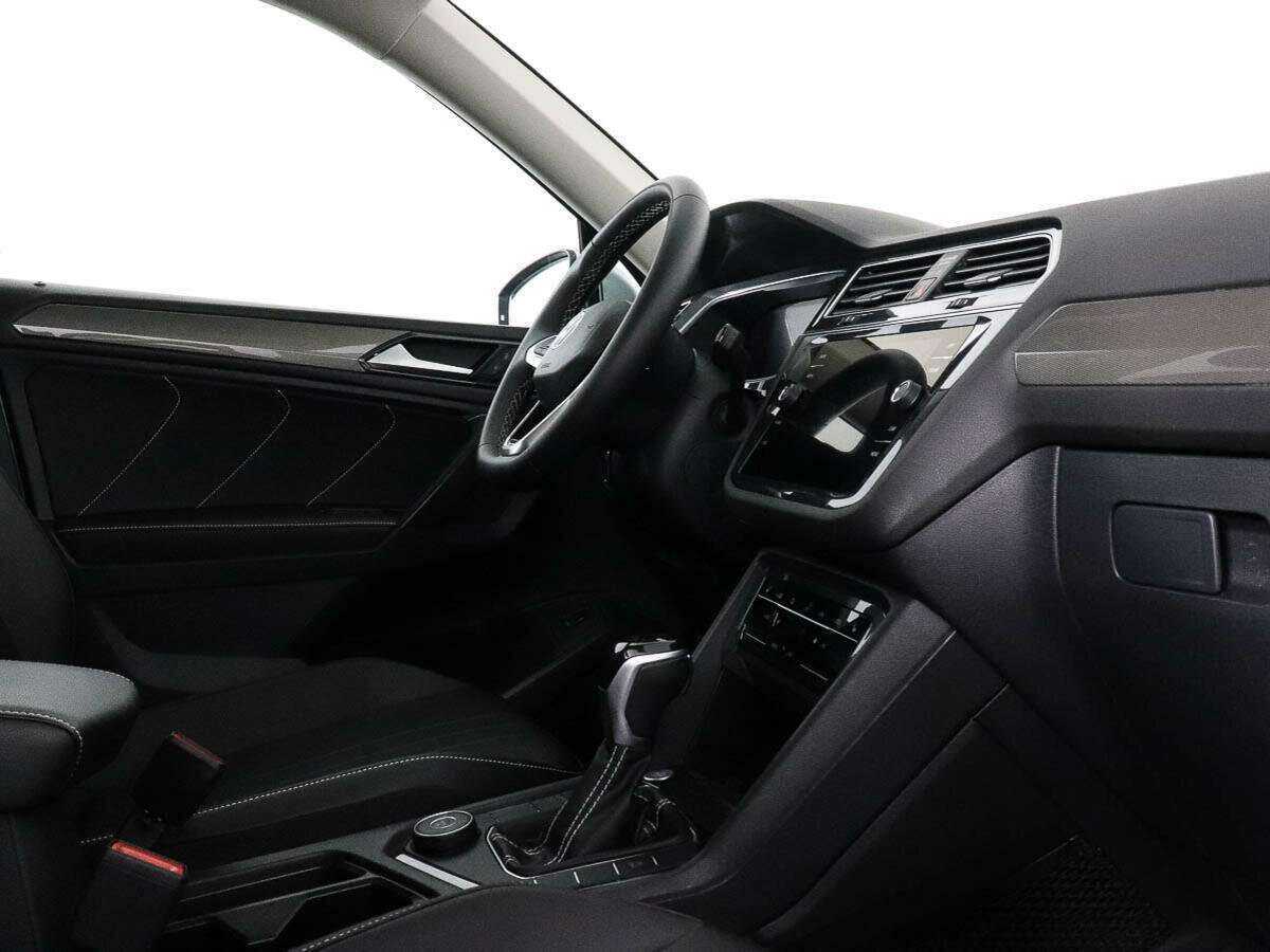 Купить Volkswagen Tiguan с пробегом. Фото: #5